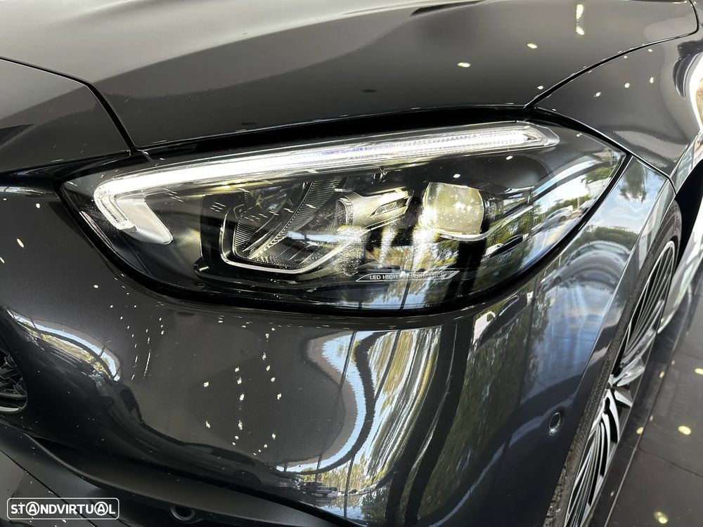 Mercedes-Benz C 300 de AMG Line - 5