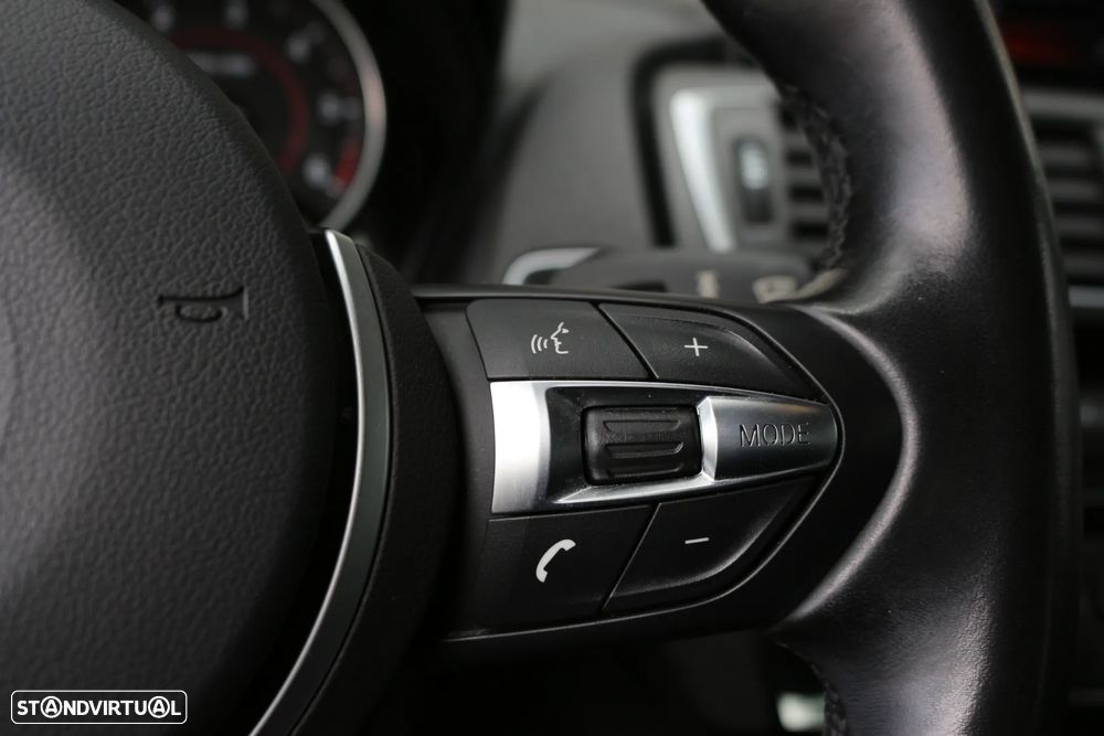 BMW 118 d Aut. M Sport - 25