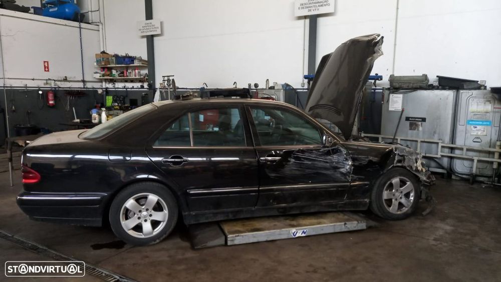 Eixo traseiro Mercedes E220 W210 2.2cdi de 1999 - 2