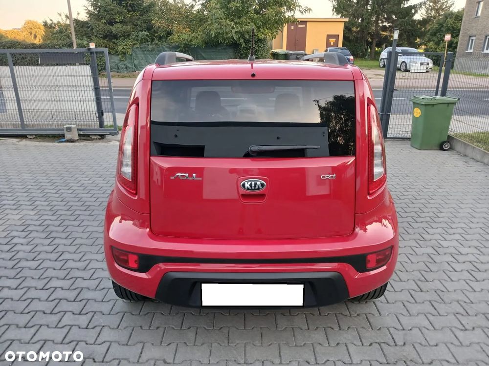 Kia Soul 1.6 CRDI Dream Team Edition - 20