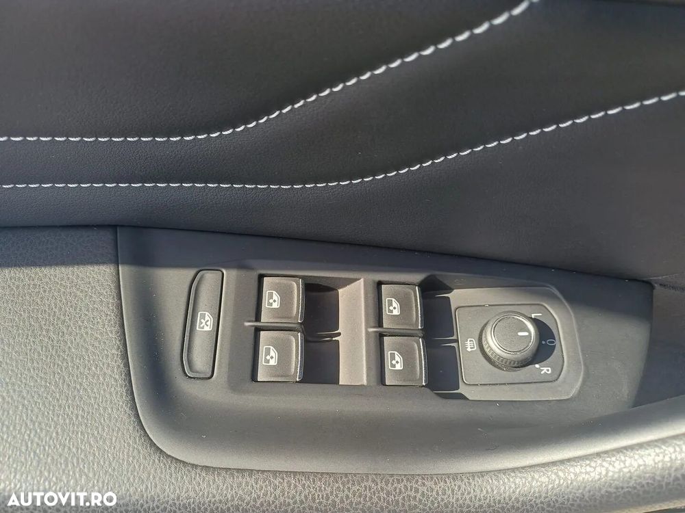 Volkswagen Passat - 14