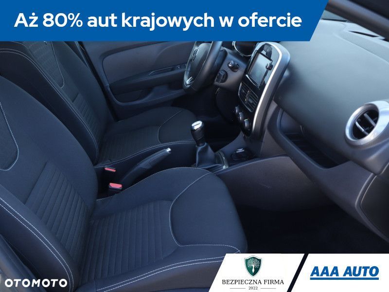 Renault Clio - 11