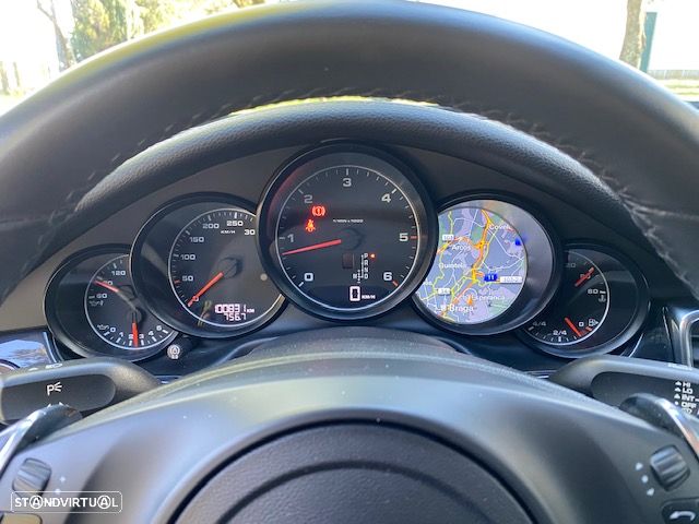 Porsche Panamera 3.0 V6 - 15