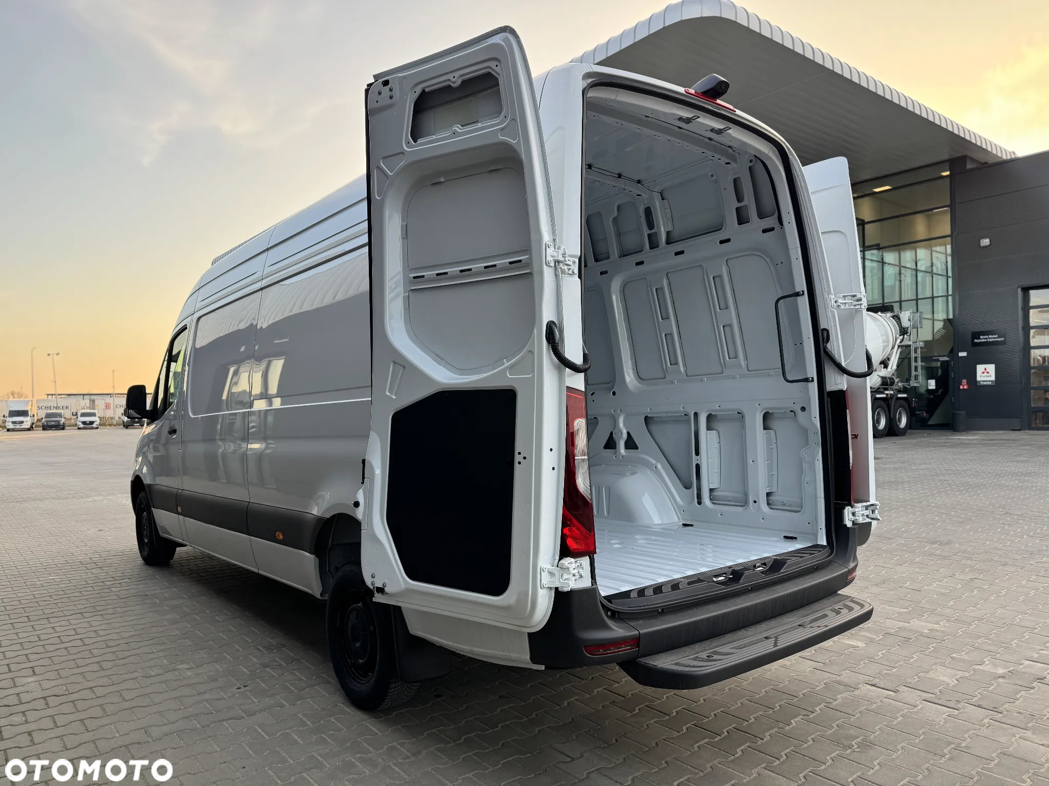 Mercedes-Benz Sprinter 317 CDI - 33