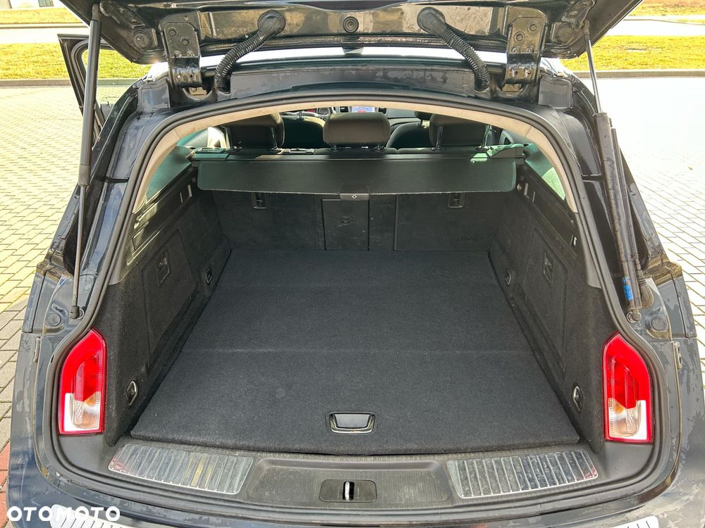 Opel Insignia 2.0 CDTI Automatik 4x4 Sport - 10