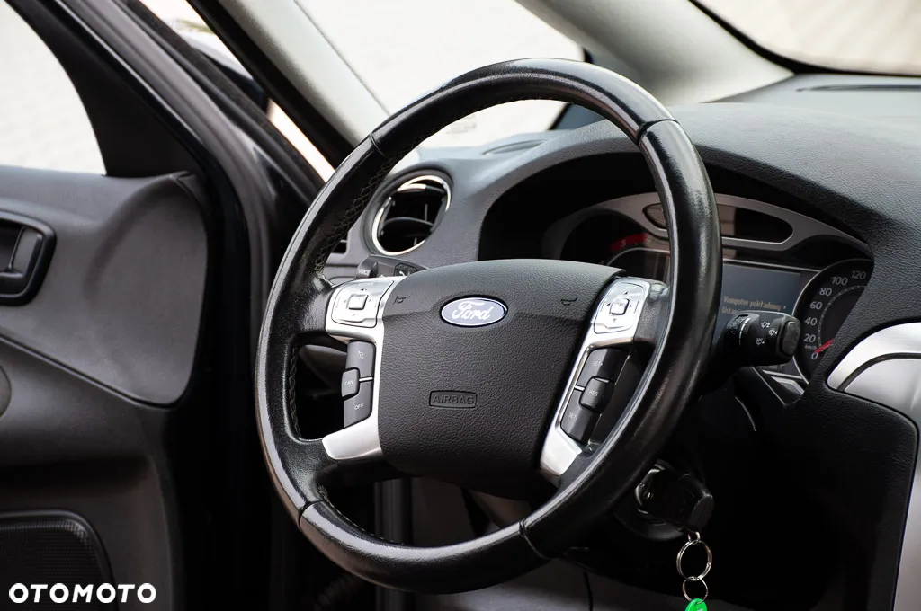 Ford S-Max 2.0 TDCi DPF Titanium - 23