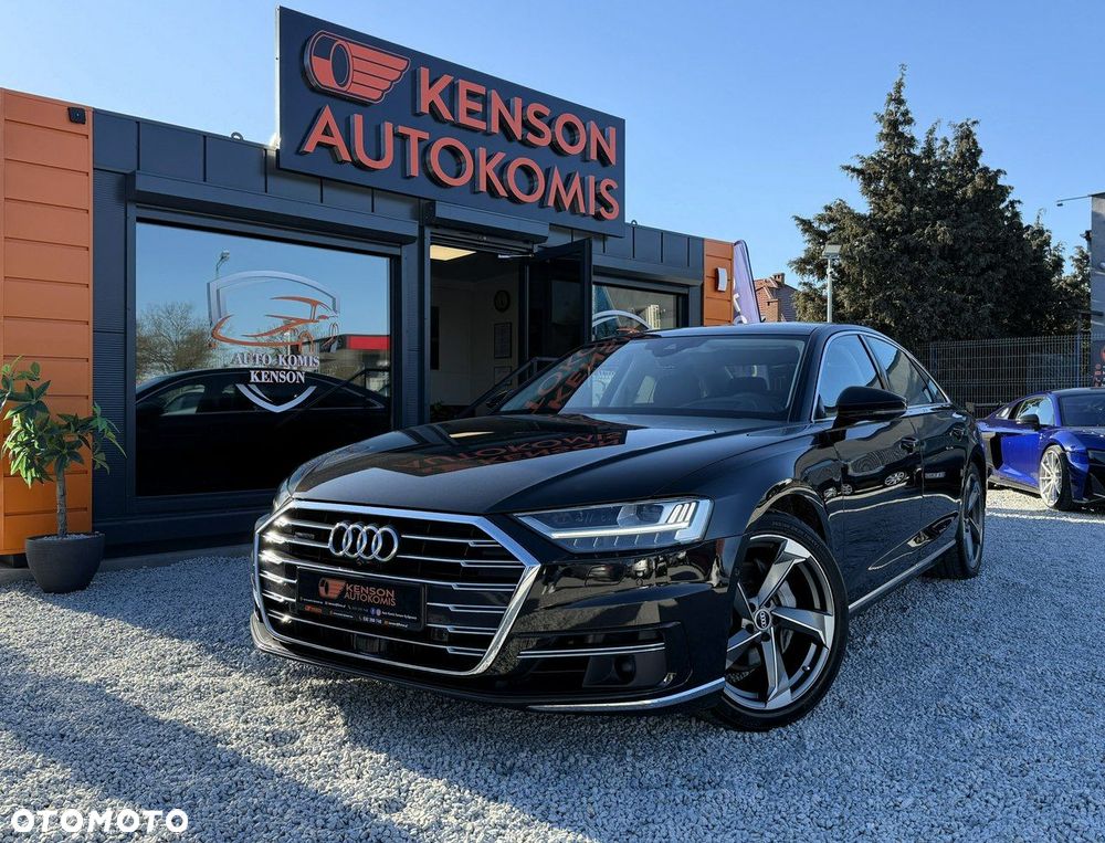 Audi A8 - 7