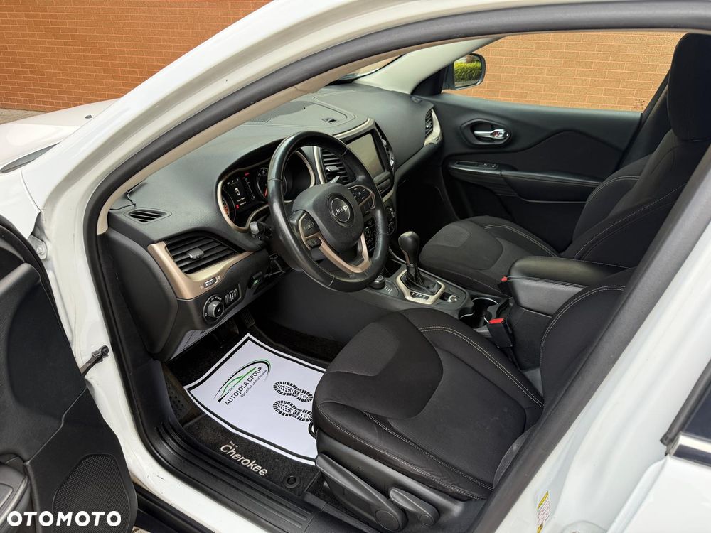Jeep Cherokee 3.2 V6 Pentastar Active Drive I Automatik Limited - 9