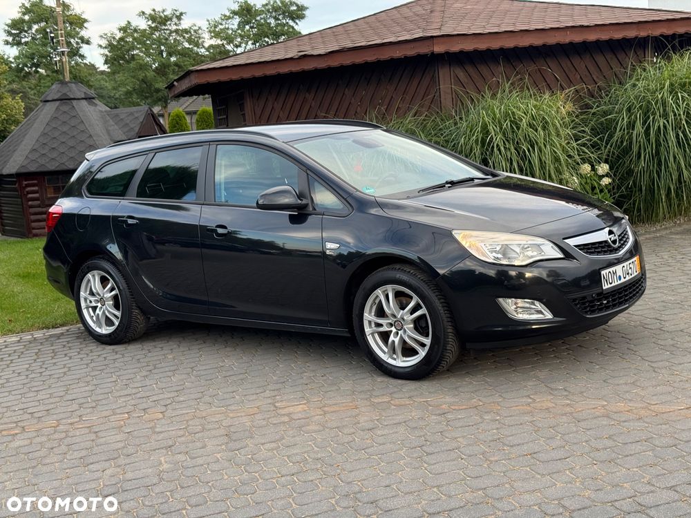 Opel Astra - 1