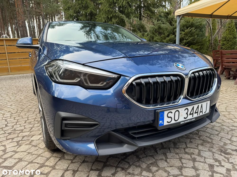 BMW Seria 2 218i - 10