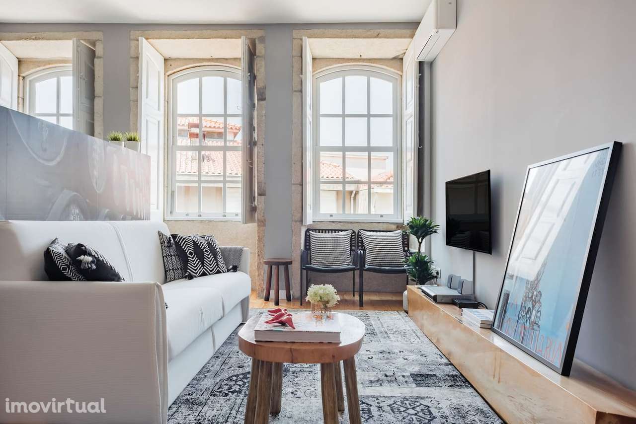 T0 no coração do centro histórico do Porto - TRATA O PRÓPRIO - Grande imagem: 2/16