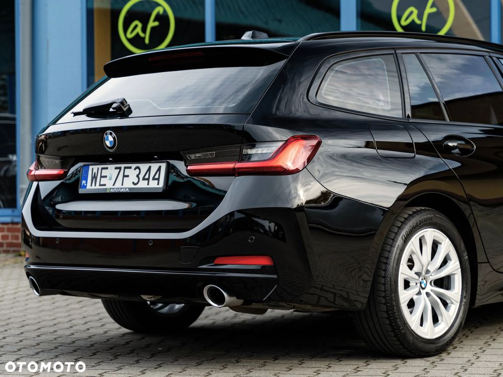 BMW Seria 3 318d - 10