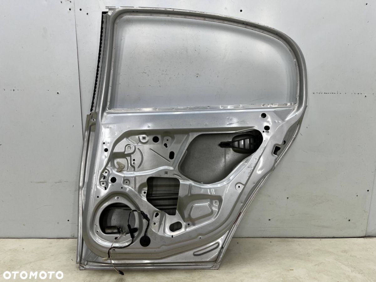 Drzwi Opel Vectra C 02-08r. sedan prawe tylne prawy tył - 15