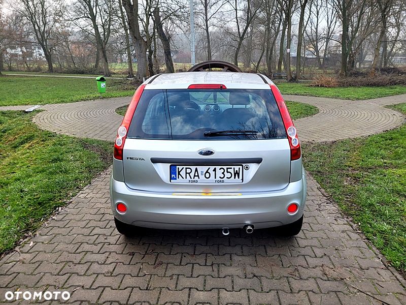 Ford Fiesta - 7
