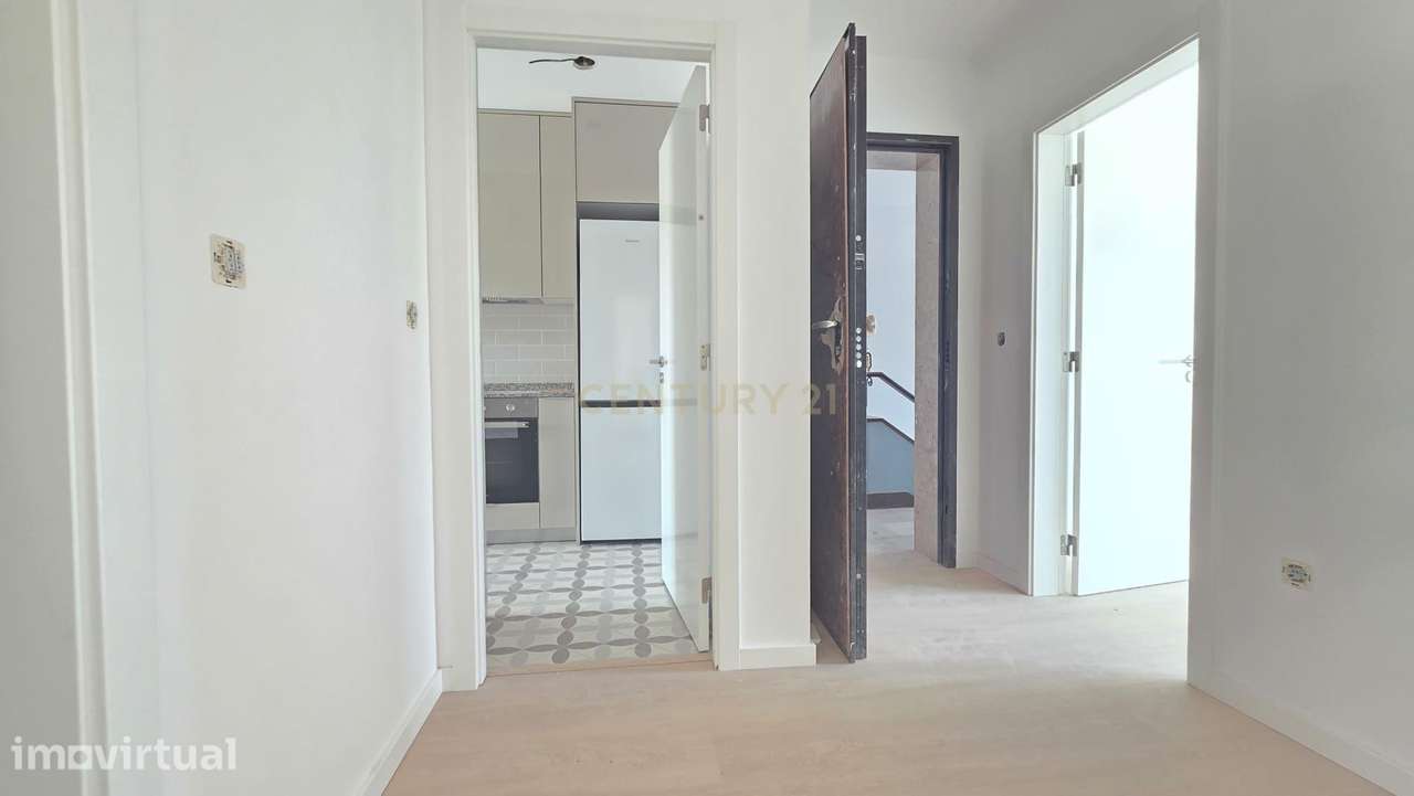 Apartamento T2 a Estrear para Arrendamento – Damaia (junto às Portas d - Grande imagem: 5/19