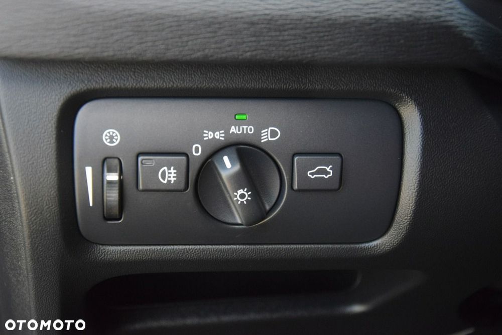 Volvo V40 D2 Drive-E Kinetic - 21