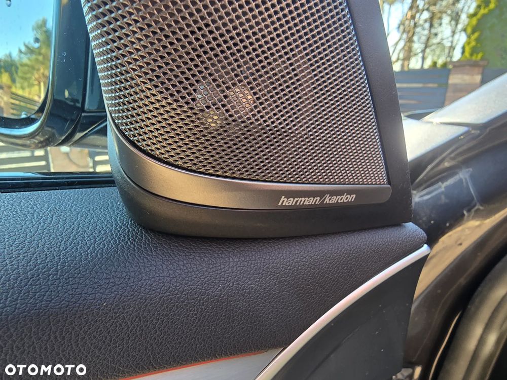 BMW Seria 5 520d Sport Line sport - 11