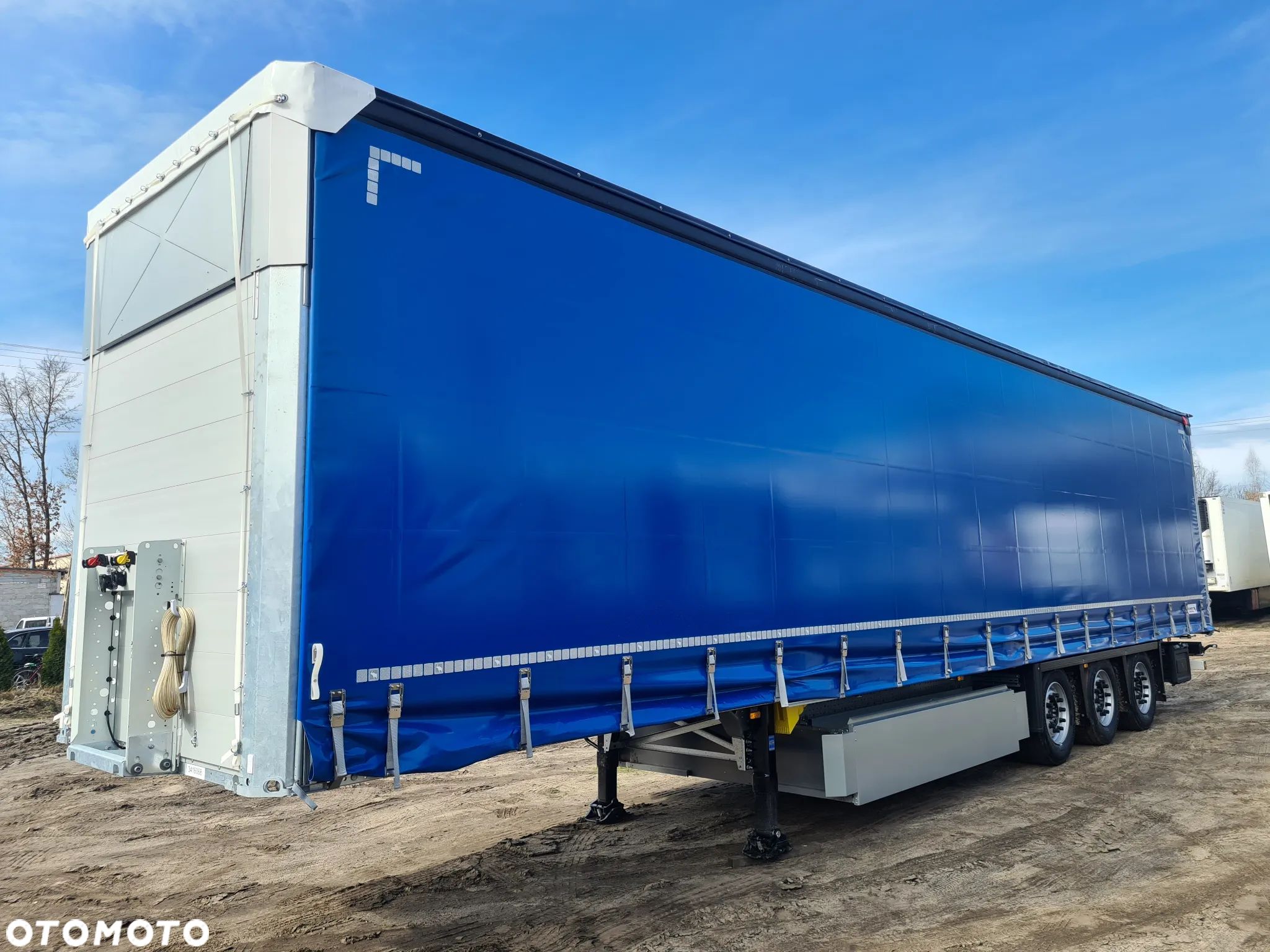 Schmitz Cargobull 2024  VARIOS NOWA OD REKI W PL, PALECIARA,XL, PODNOSZONA Oś, DOSTĘTNA OD RĘKI, - 1