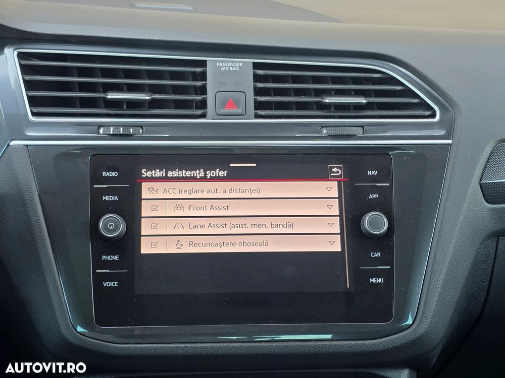 Volkswagen Tiguan 2.0 TDI 4Mot DSG Life - 30