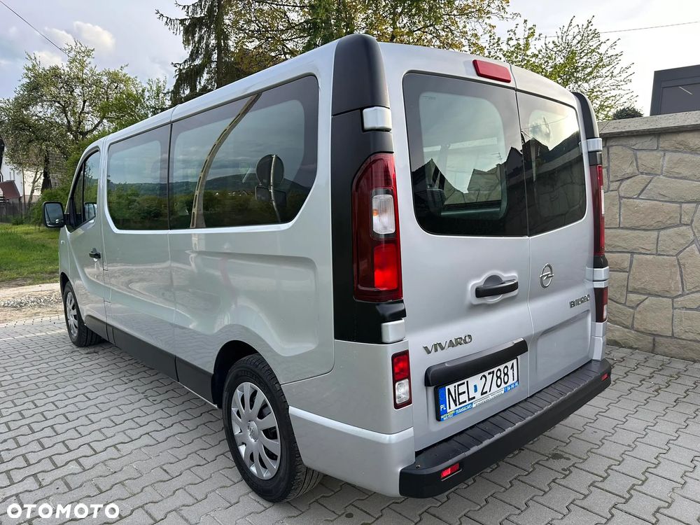 Opel Vivaro - 30