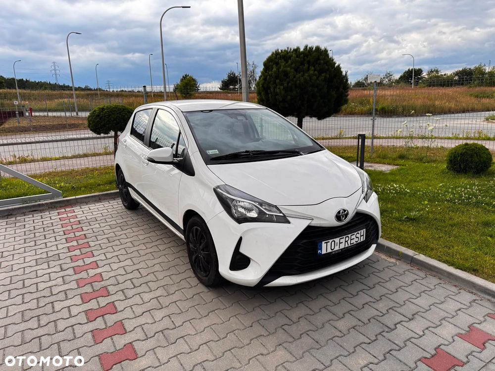 Toyota YARIS - 3