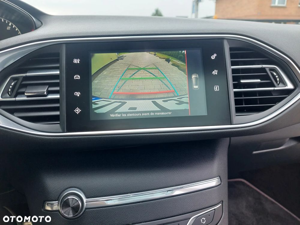 Peugeot 308 BlueHDi FAP 120 EAT6 Stop&Start GT-Line Edition - 25