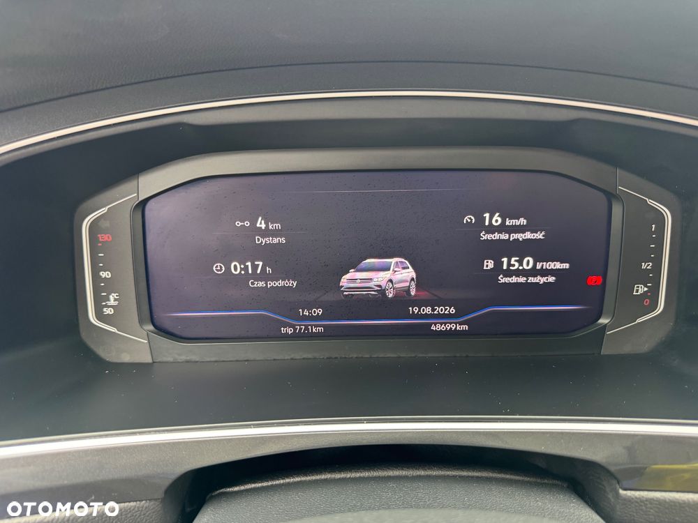 Volkswagen Tiguan - 35