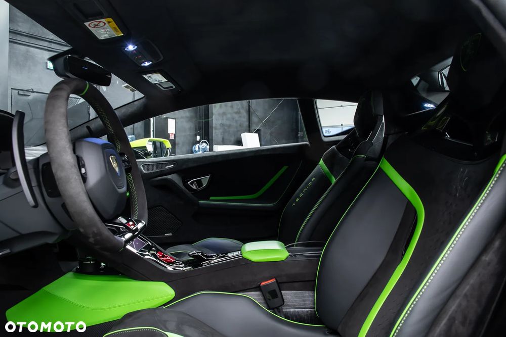Lamborghini Huracan - 21
