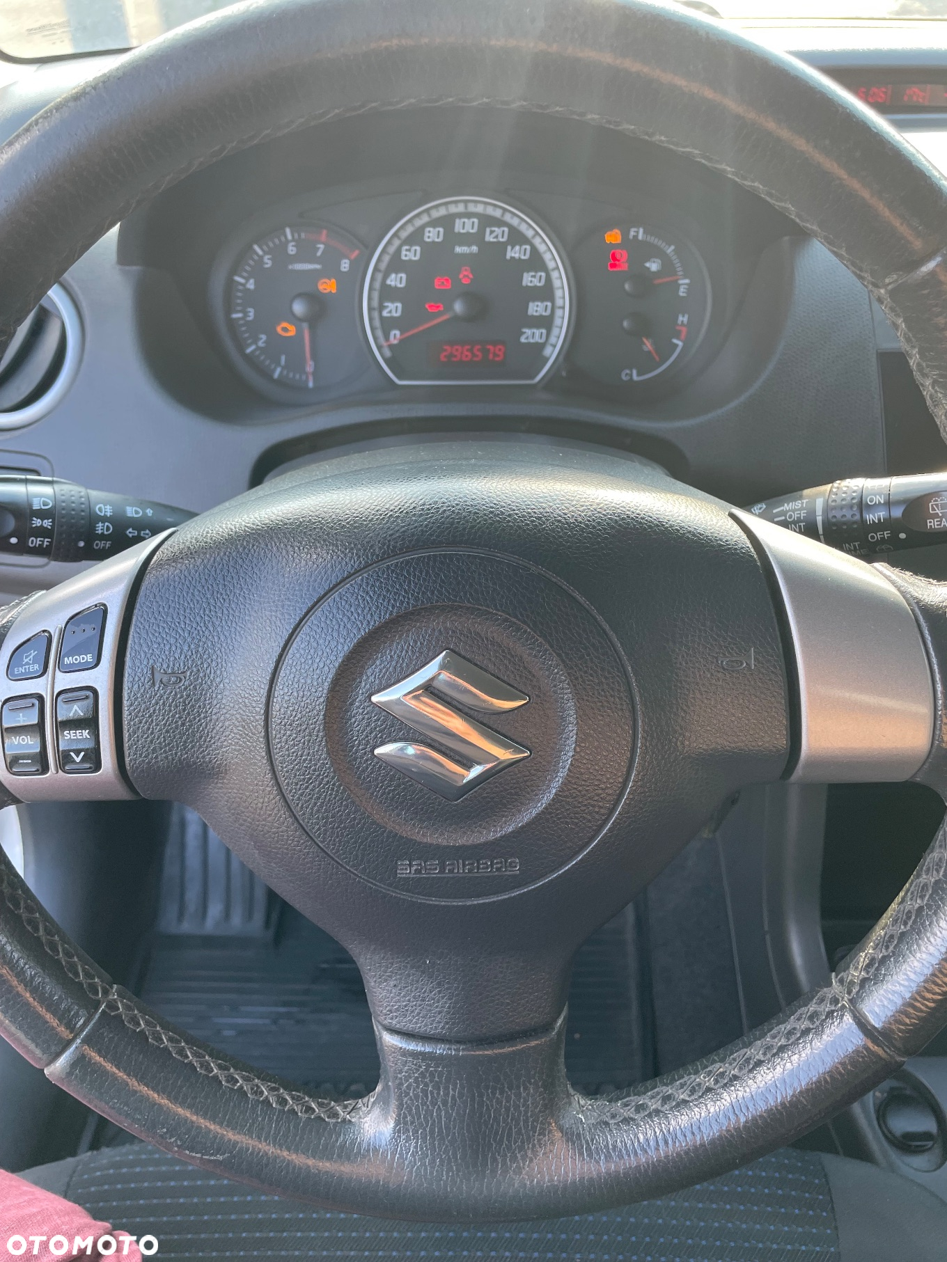 Suzuki Swift - 14