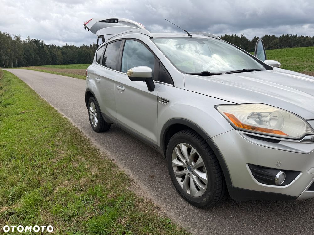 Ford Kuga 2.0 TDCi Titanium - 2