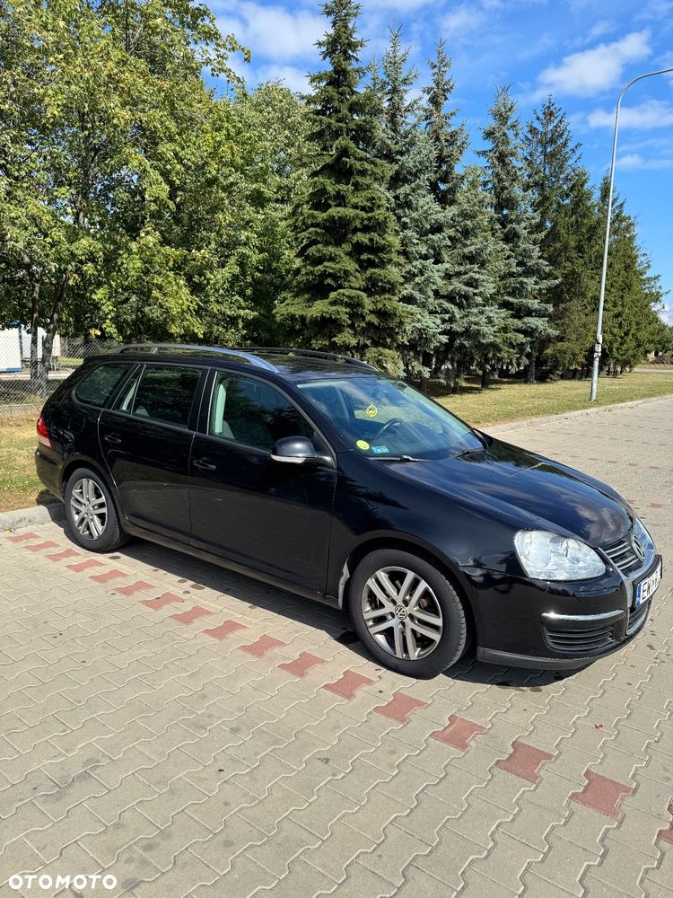 Volkswagen Golf - 3