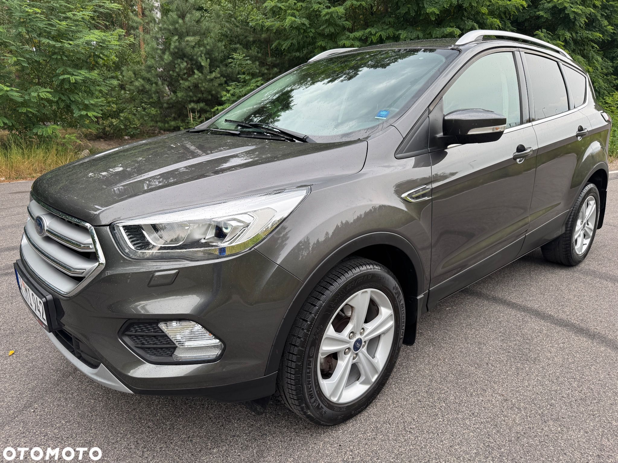 Ford Kuga 1.5 EcoBoost 2x4 Cool & Connect - 1