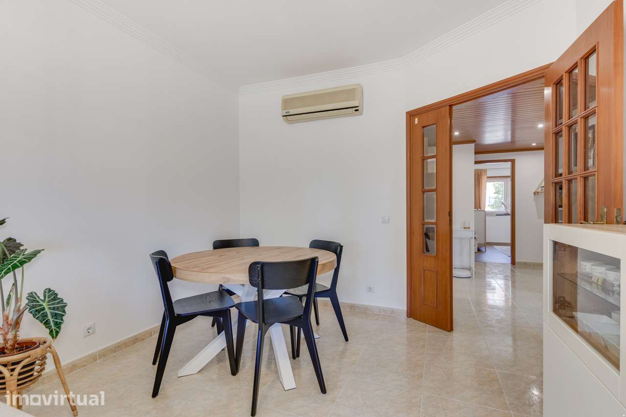 Apartamento T3 totalmente remodelado na Quinta da Courela - Grande imagem: 4/40