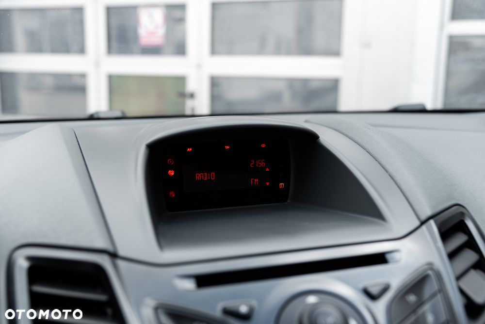 Ford Fiesta 1.25 Ambiente - 21