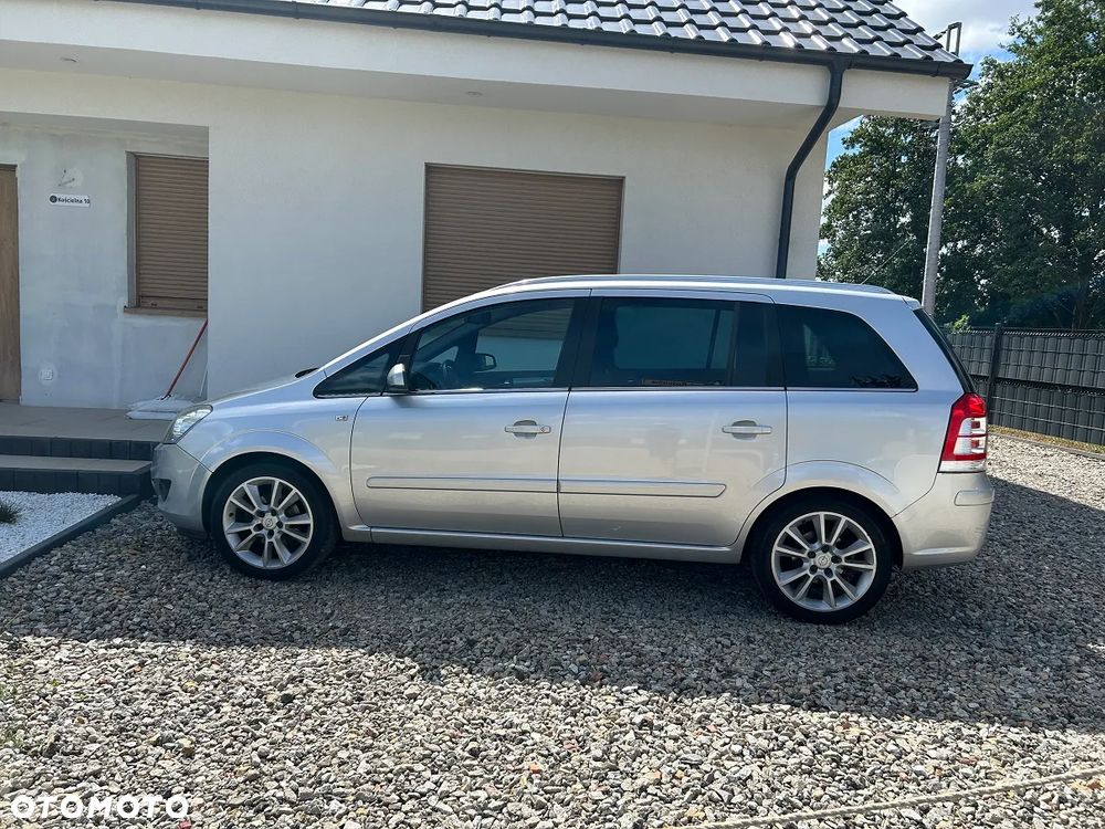 Opel Zafira 1.8 Design Edition - 3