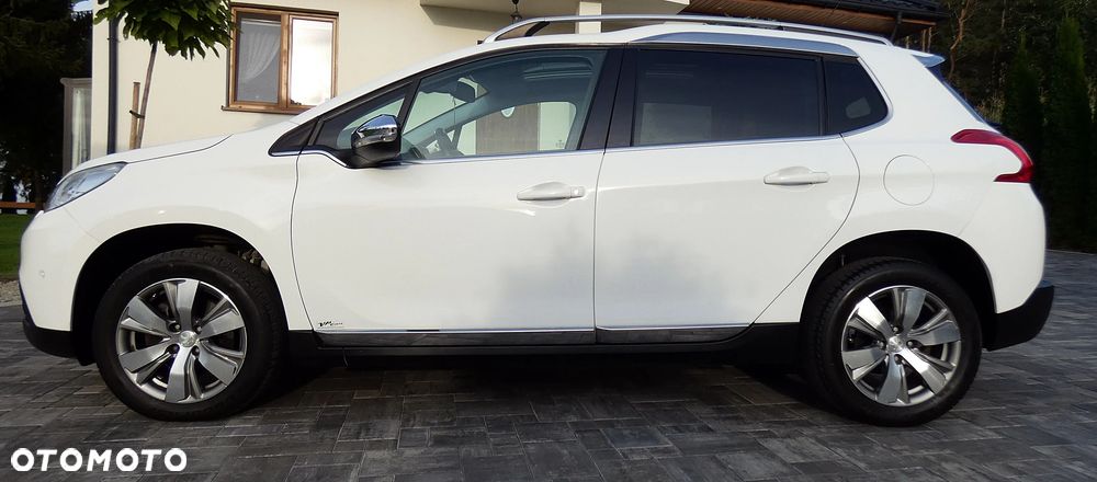 Peugeot 2008 1.6 VTi Style - 17