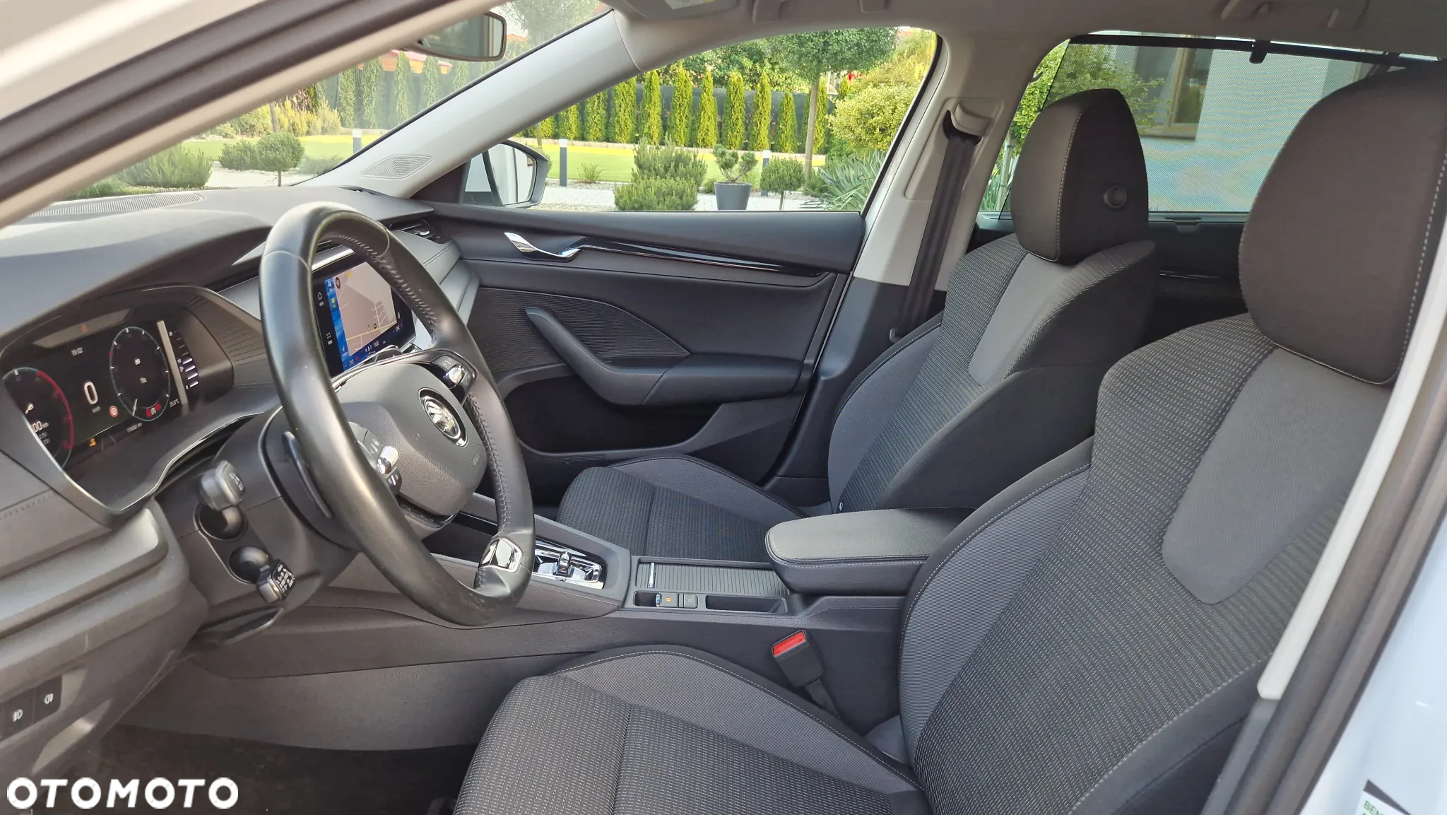Skoda Octavia Combi 2.0 TDI DSG Sport Edition - 21