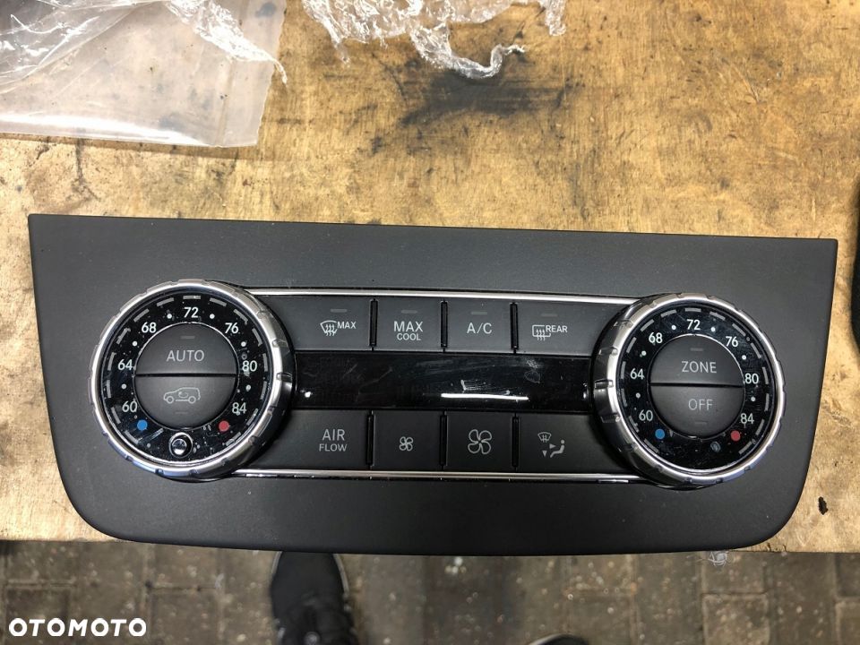 panel radia klimatyzacji klimy mercedes w166 - 1