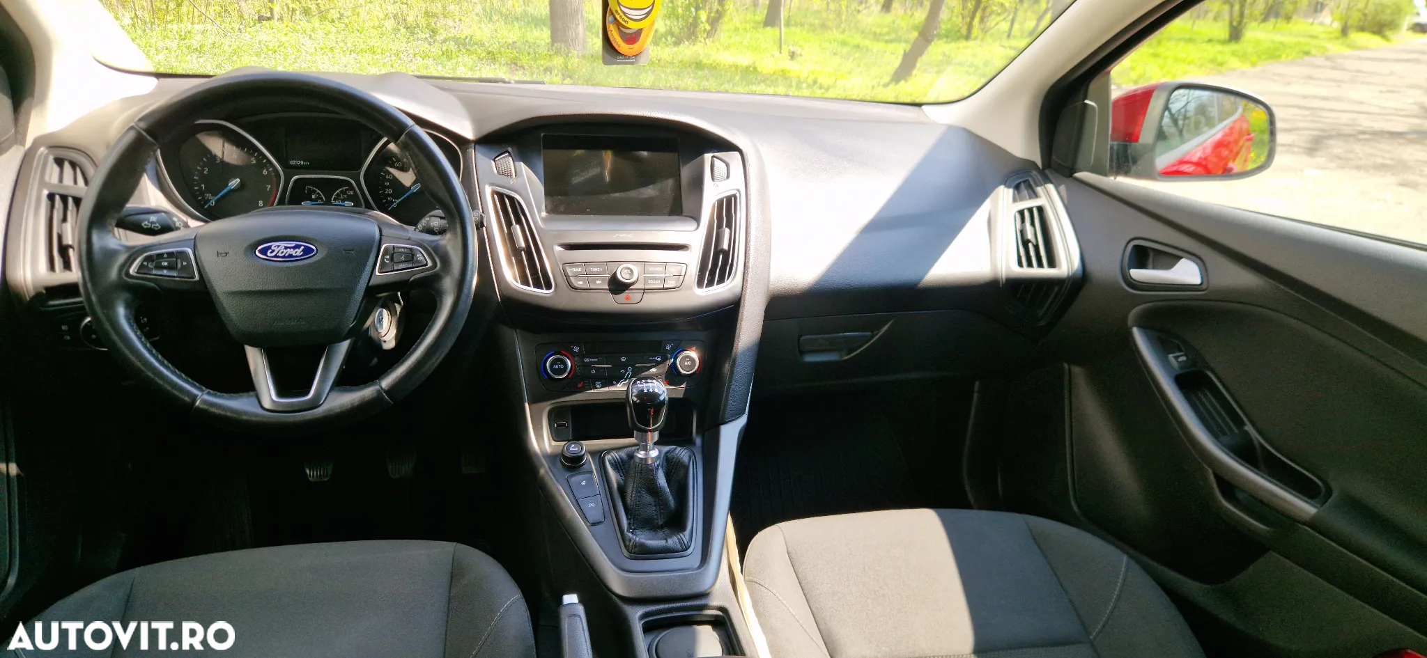 Ford Focus 1.0 EcoBoost Trend - 10
