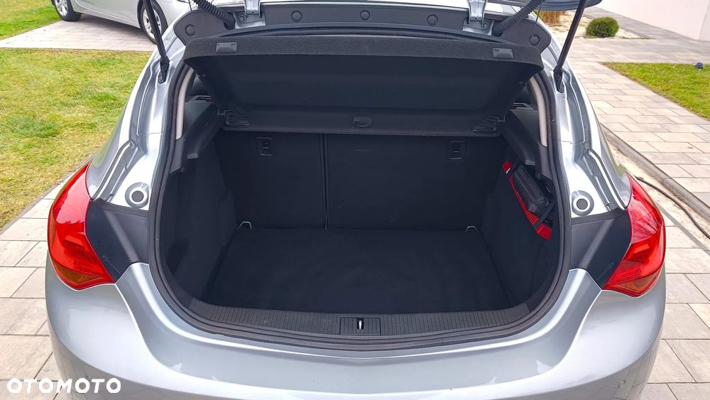 Opel Astra 1.4 Turbo Active - 29