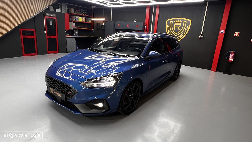 Ford Focus SW 2.3 EcoBoost S&S ST - 12