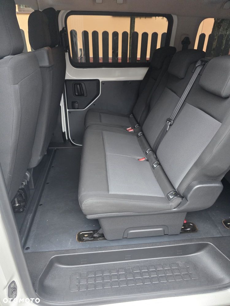 Peugeot Expert Kombi Long 2,8t - 3