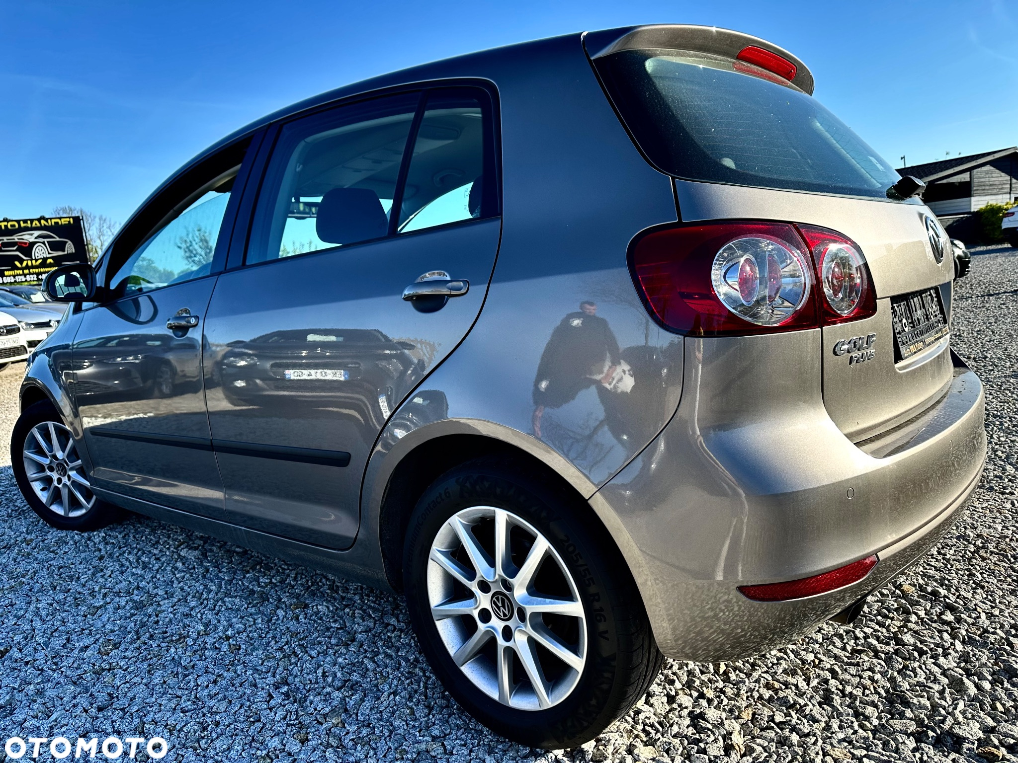 Volkswagen Golf Plus 1.6 TDI Comfortline - 19