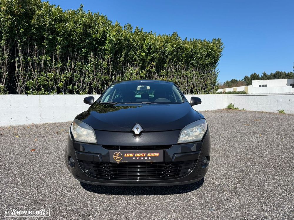 Renault Mégane 1.5 dCi Dynamique - 8