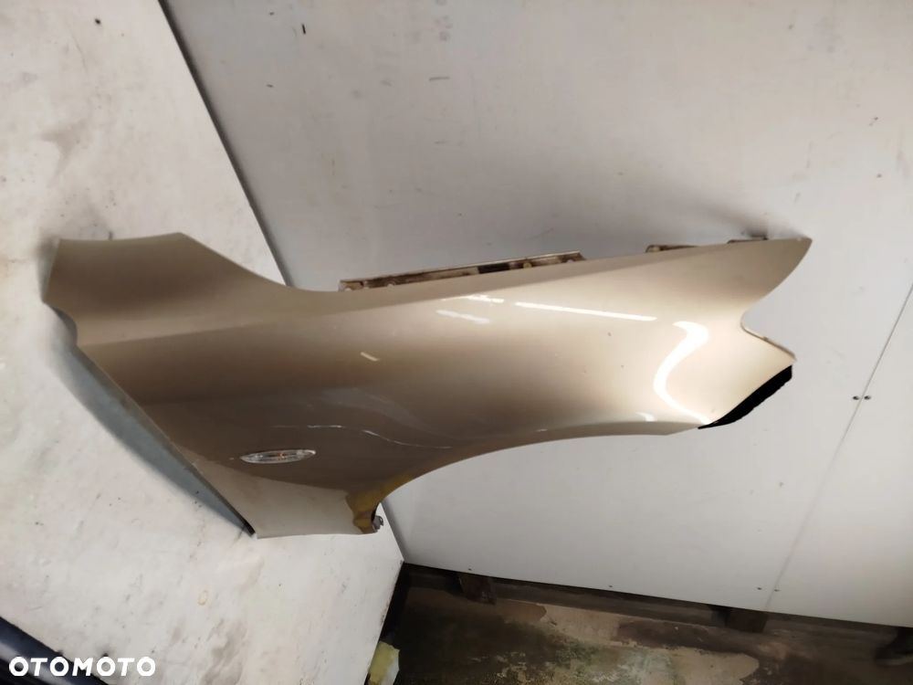^ BŁOTNIK PRZÓD PRZEDNI PRAWY LEXUS IS220 IS250 4T1 PIASKOWY ZŁOTY - 2