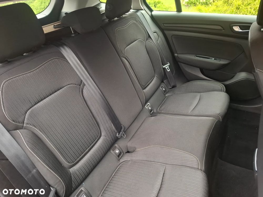 Renault Megane - 24