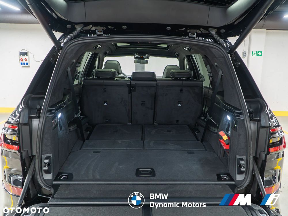 BMW X7 - 14