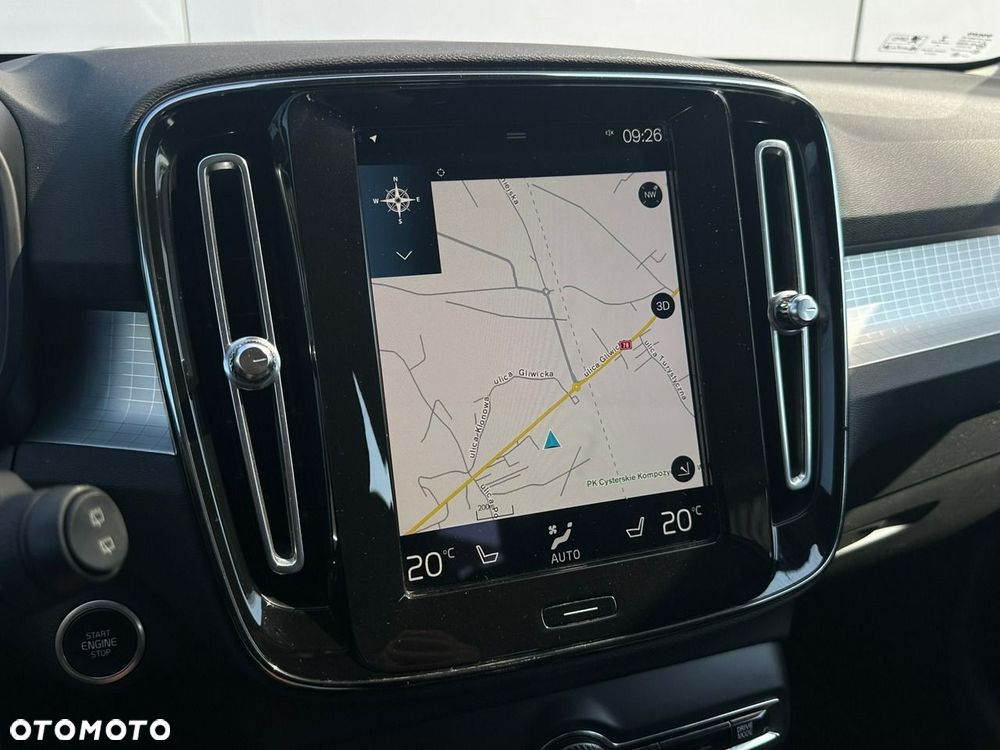 Volvo XC 40 - 29