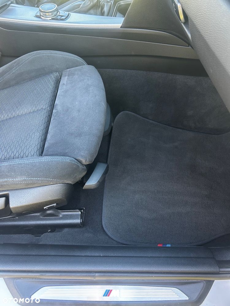 BMW Seria 3 316i M Sport - 9