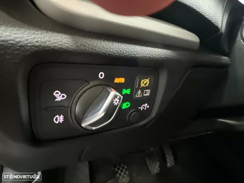 Audi A3 Sportback 30 TDI Sport - 25